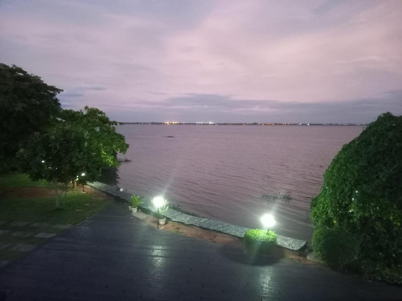 Nilakma Lagoon Negombo Eksteriør billede