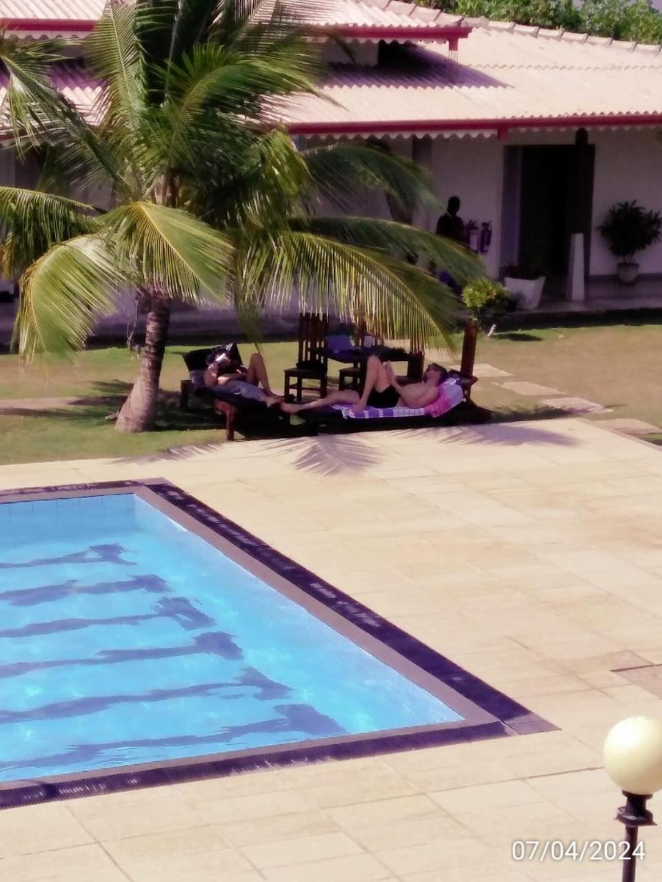 Nilakma Lagoon Negombo Eksteriør billede